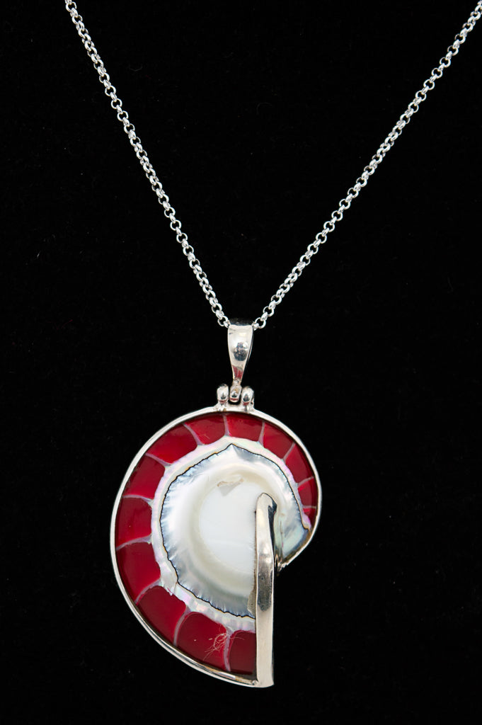 Red Nausilus Shell Pendant Necklace - 165