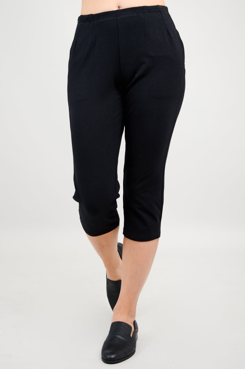 Basic Editions Women's Pull On Capri Pants 3X Black Elastic Waist Side  Pocket