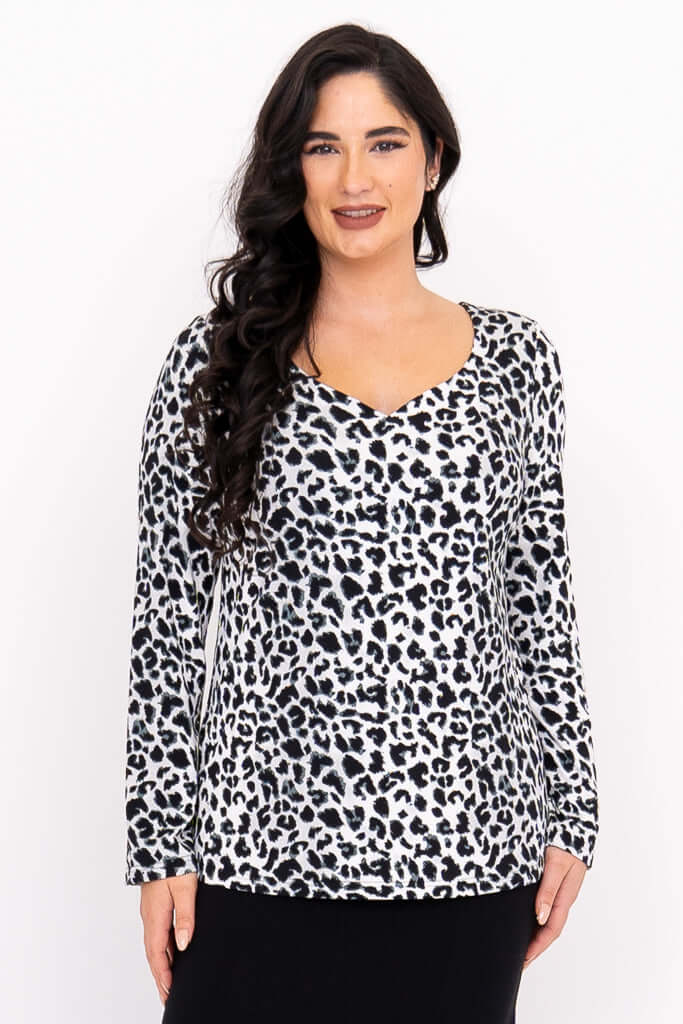 Front view of model wearing Annette leopard print long sleeve top