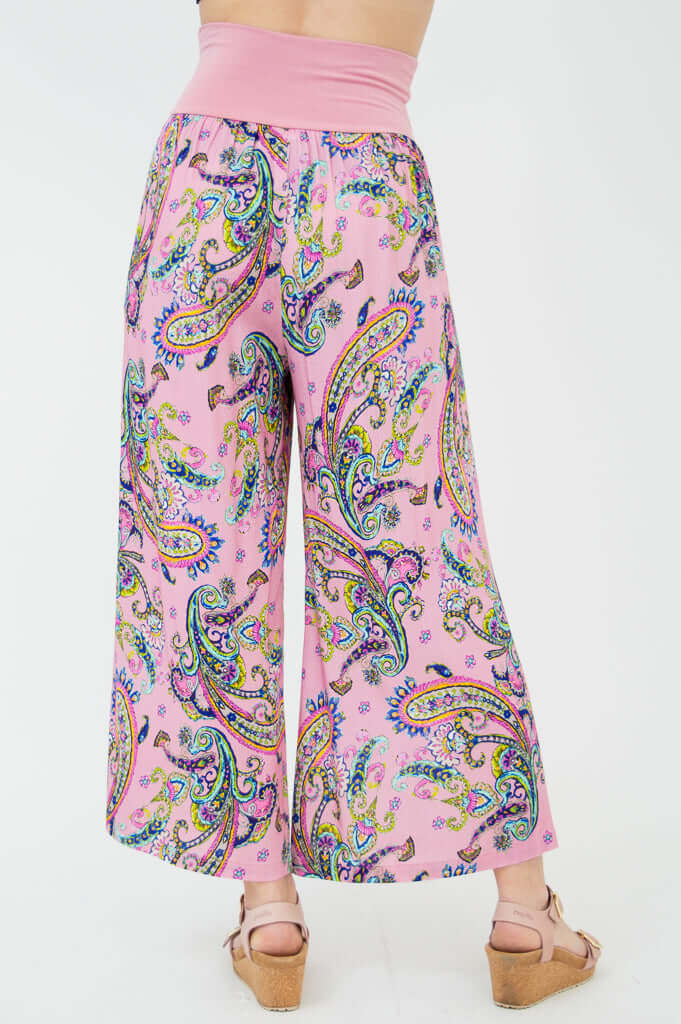 Back view of pink paisley Landon capri pants showing wide waistband
