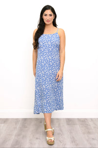 Robe de plage, Fleur blanche