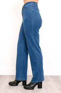Blue Sky Jeans, Coupe Droite Courte