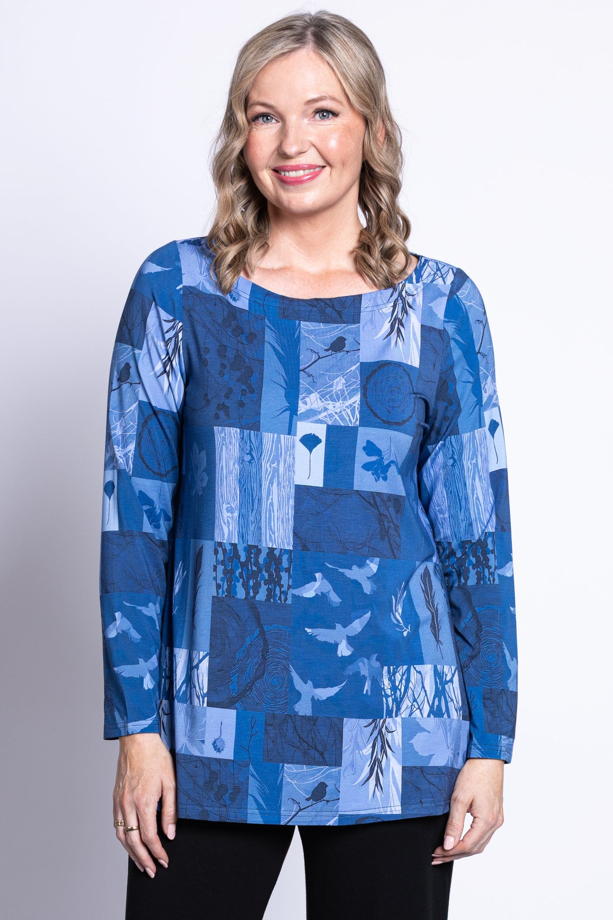 Cheerful Tunic, Blue Forest, Bamboo