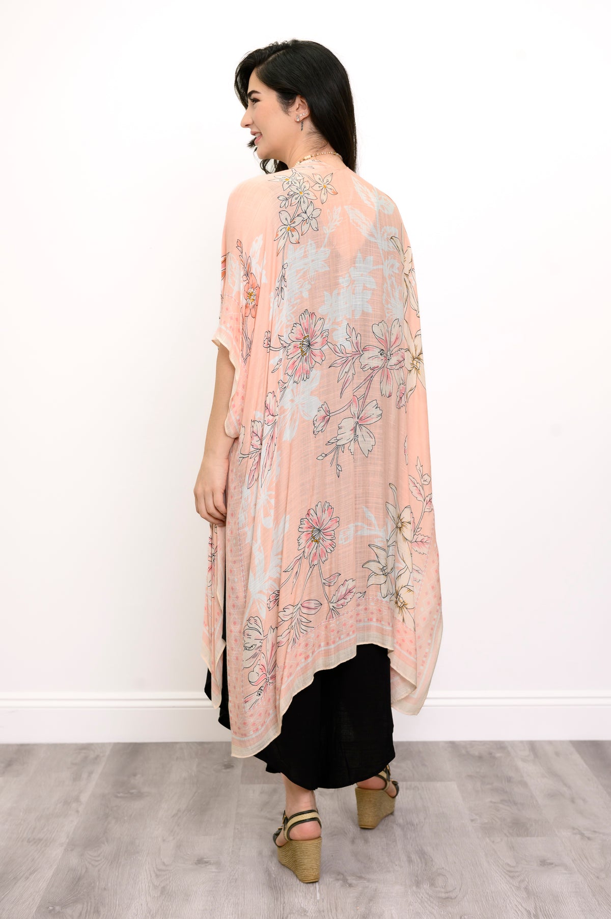 Darcy, Peach Glow