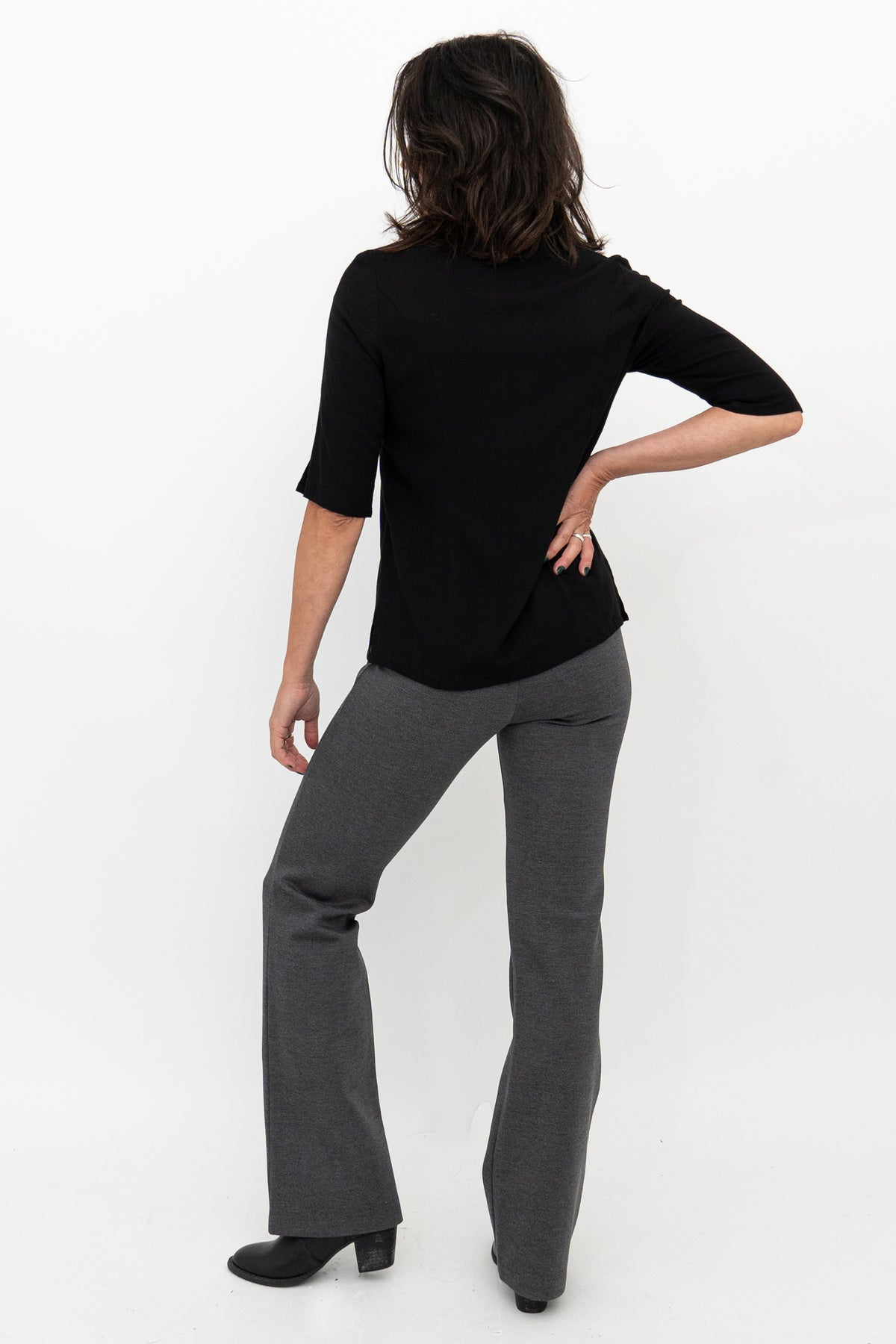 Daya Pant, Granite, Modal