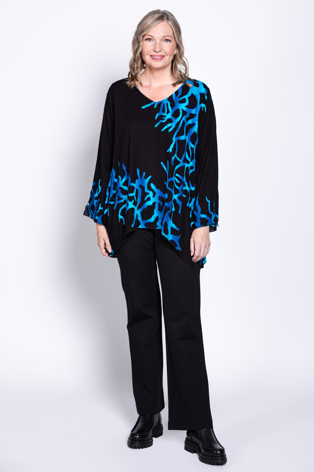 Dorothy Top, Night Coral