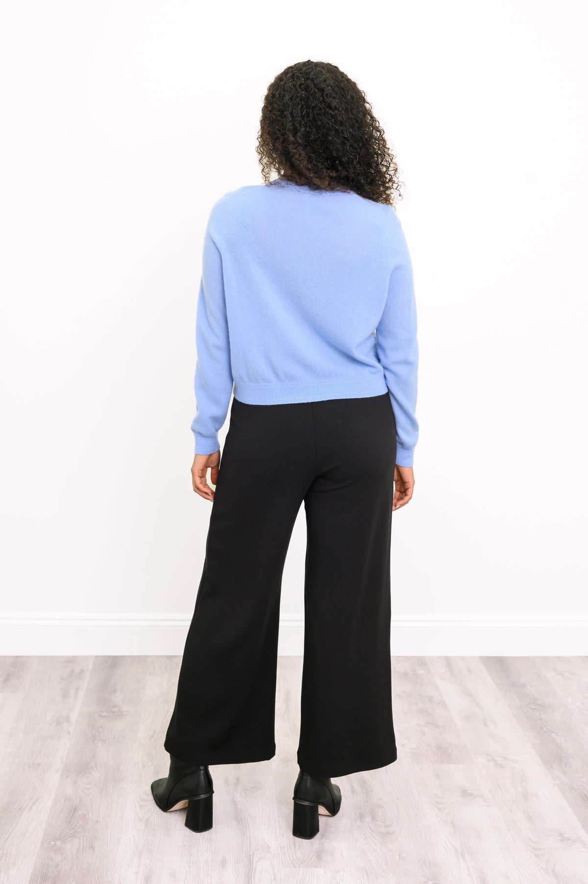 Isabella Cardigan, Borage, Cashmere