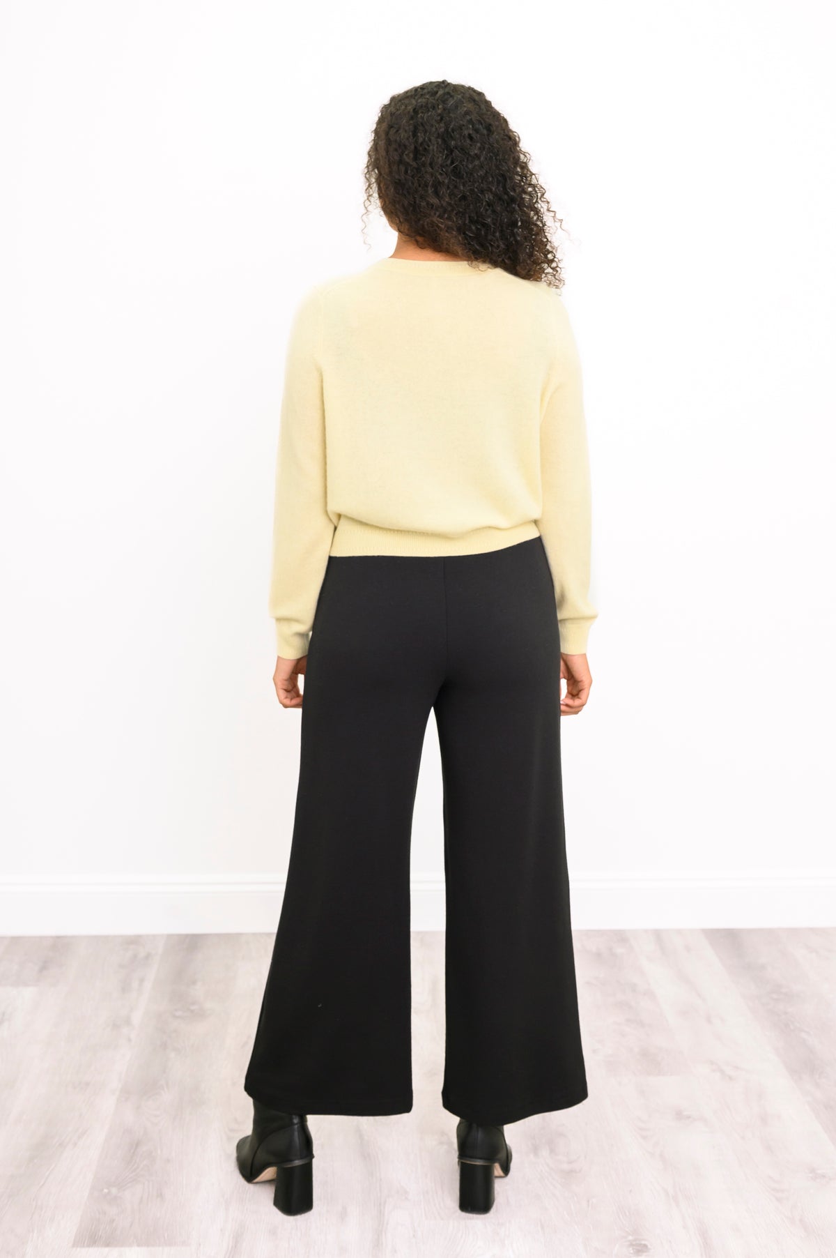 Isabella Cardigan, Marigold, Cashmere