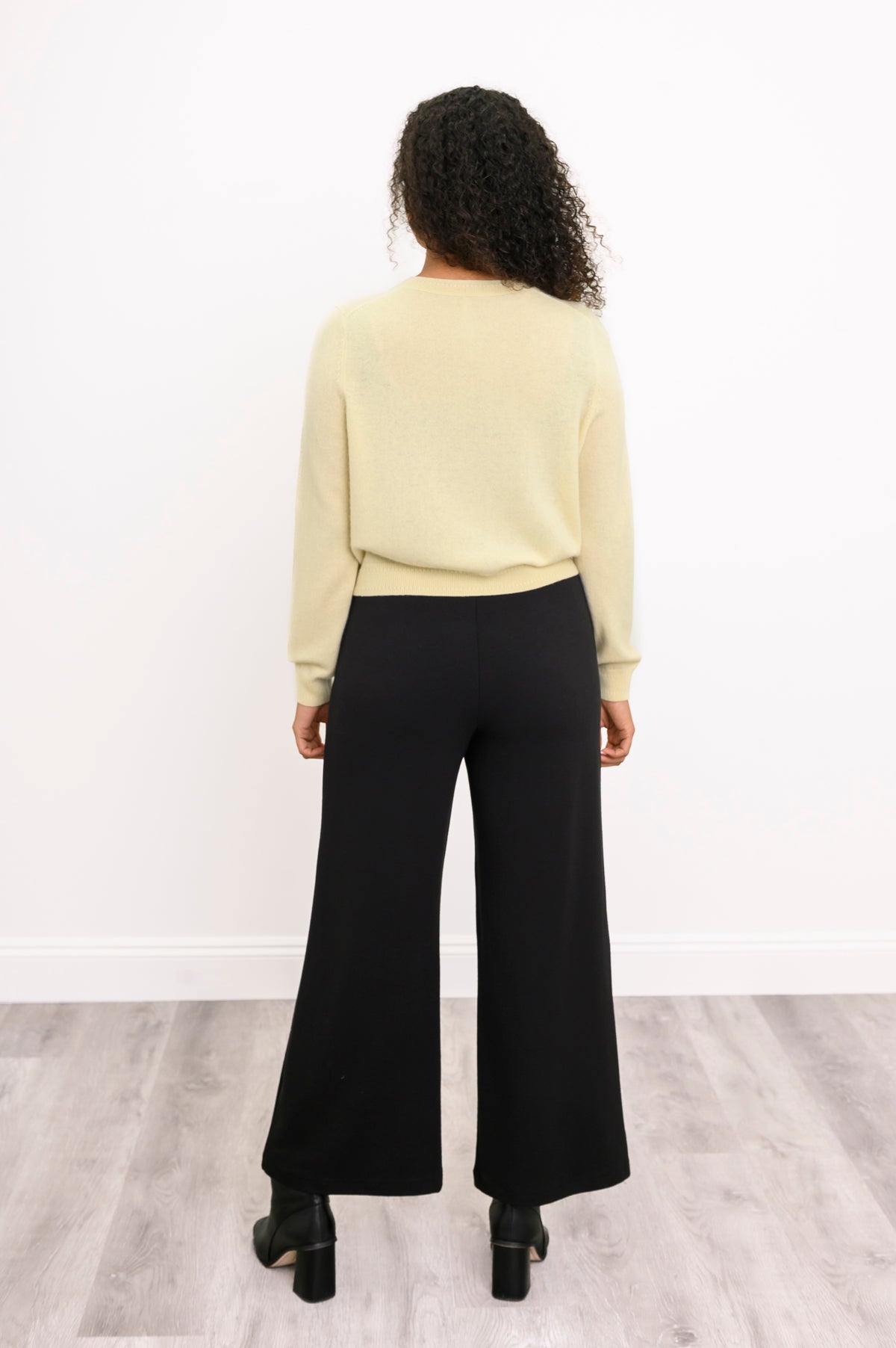 Isabella Cardigan, Marigold, Cashmere