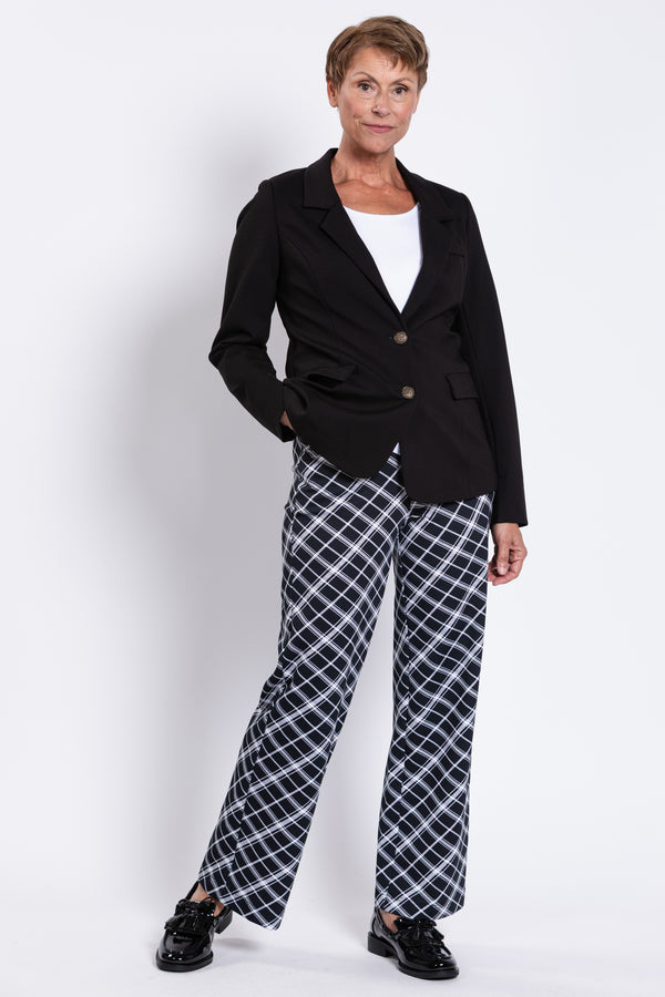 Kacey Blazer, Black, Modal