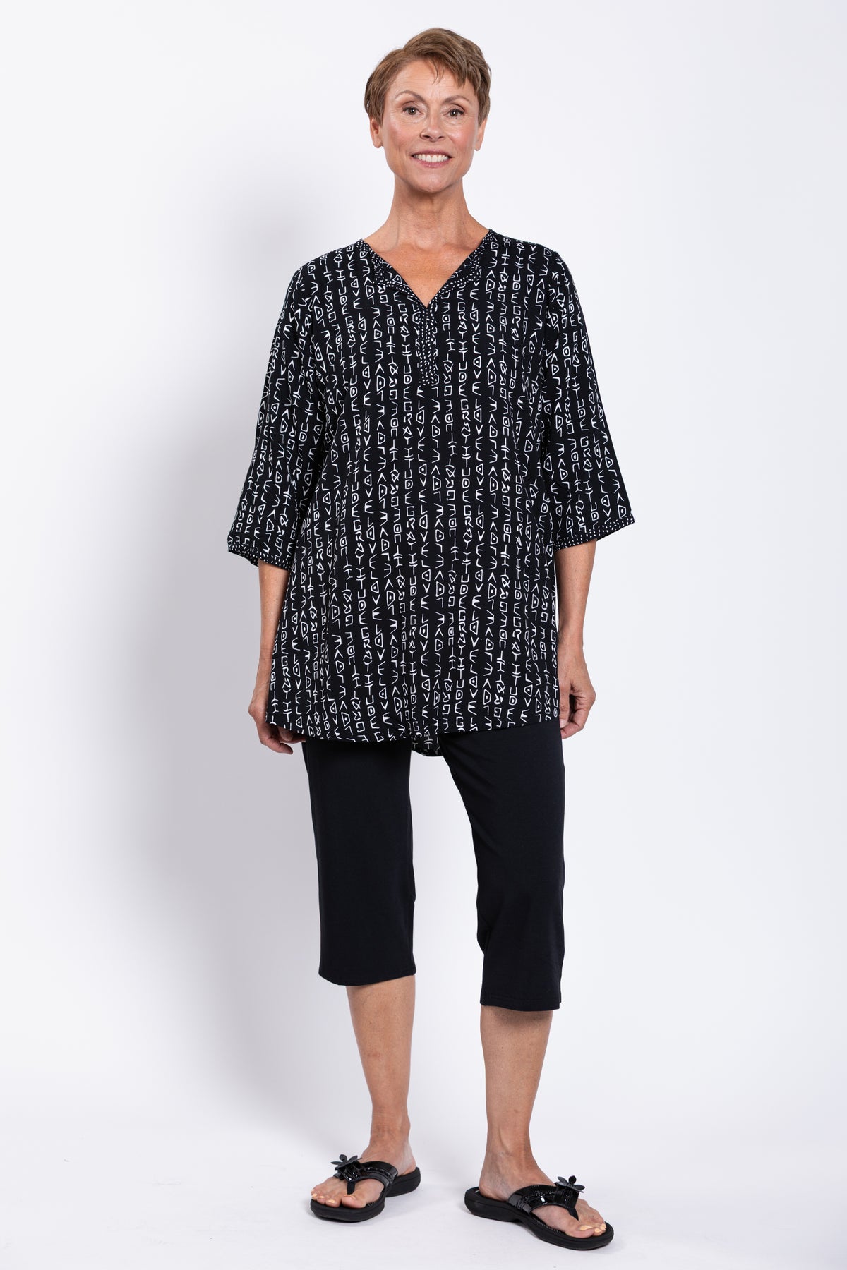 Kary Blouse, BW Love Gratt