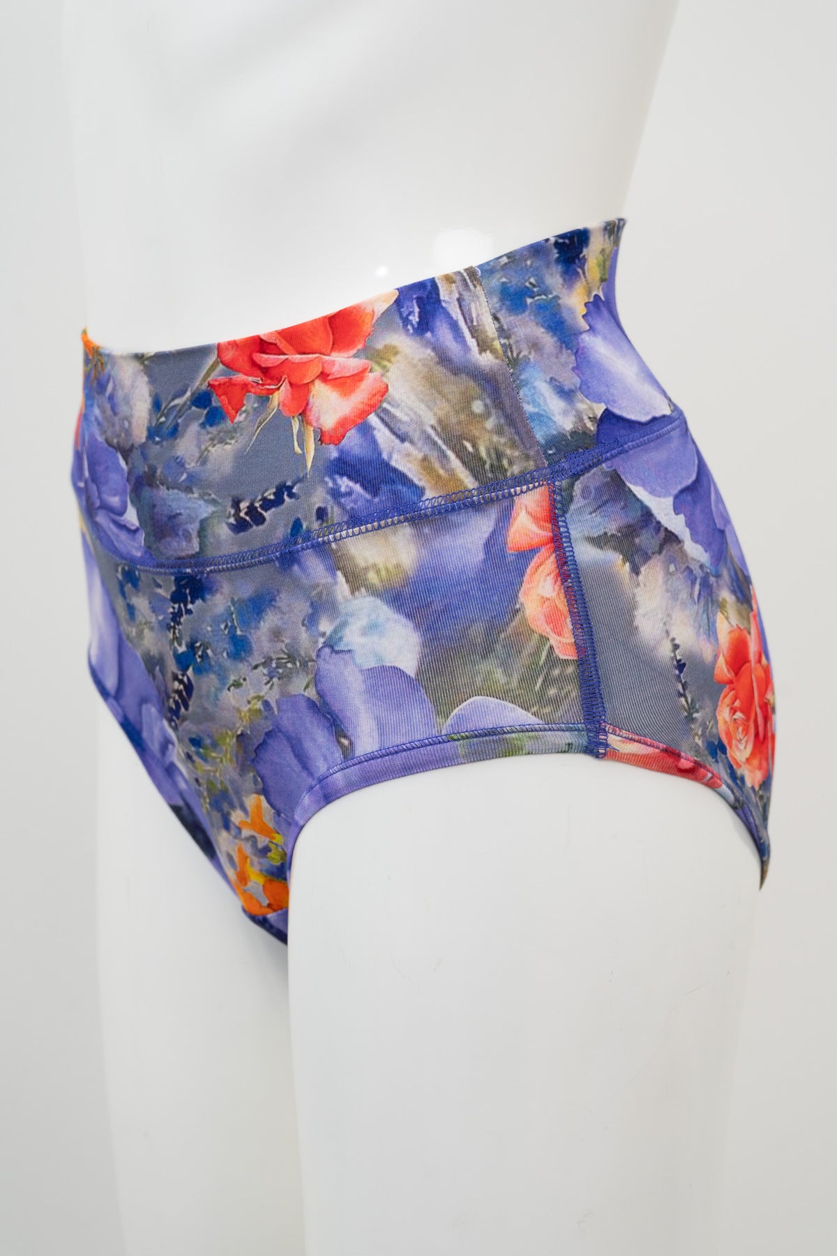 La Gaunche, Violet Bloom, Bamboo