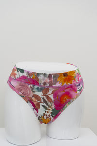 La Thong, Pink Bouquet, Bamboo