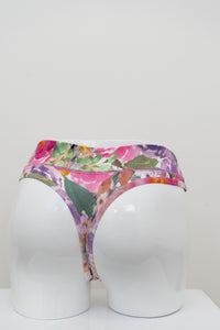 La Thong, Pink Bouquet, Bamboo