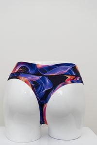 La Thong, Violet Daze, Bamboo