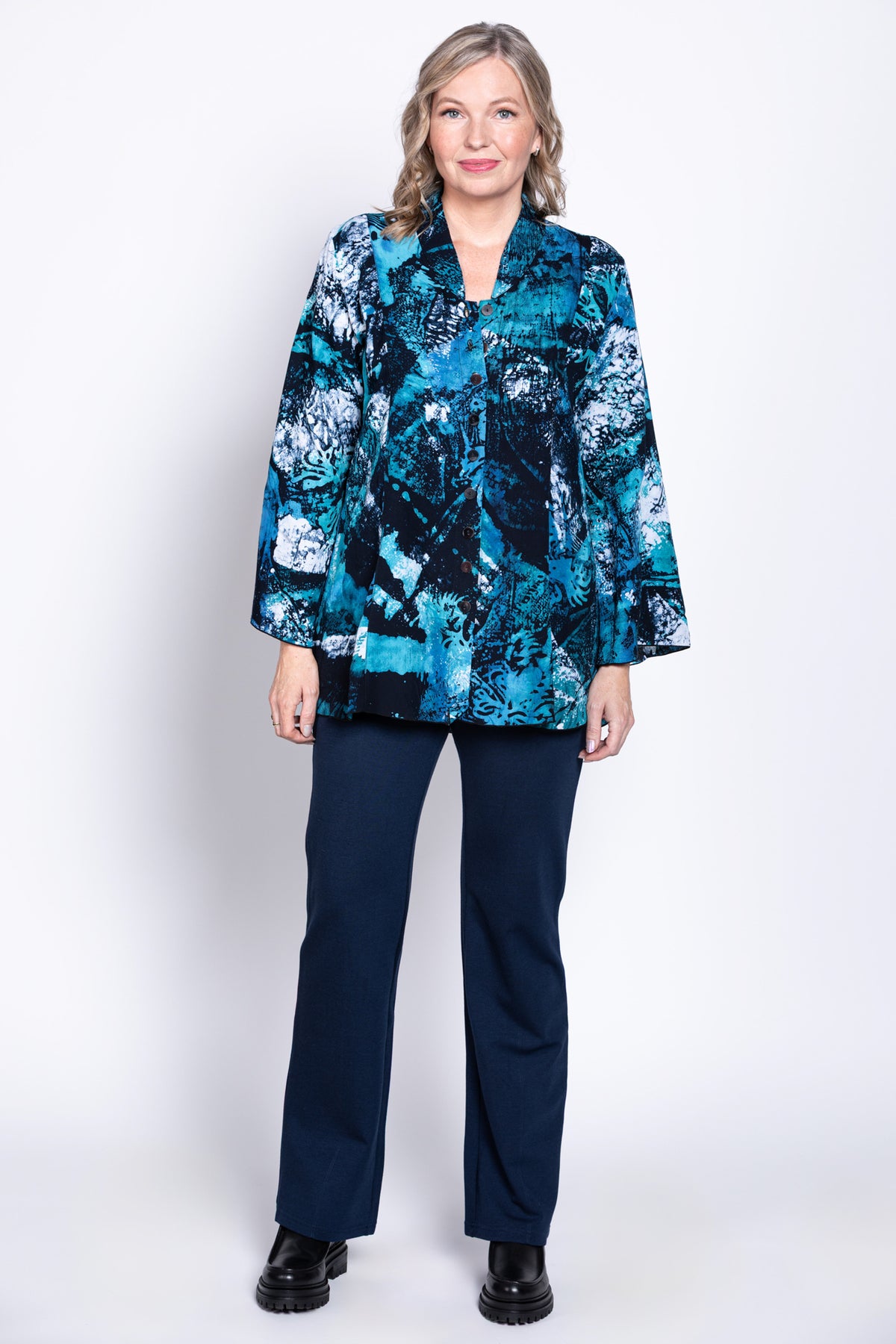 Mar 3/4 Blouse, Blue Flower
