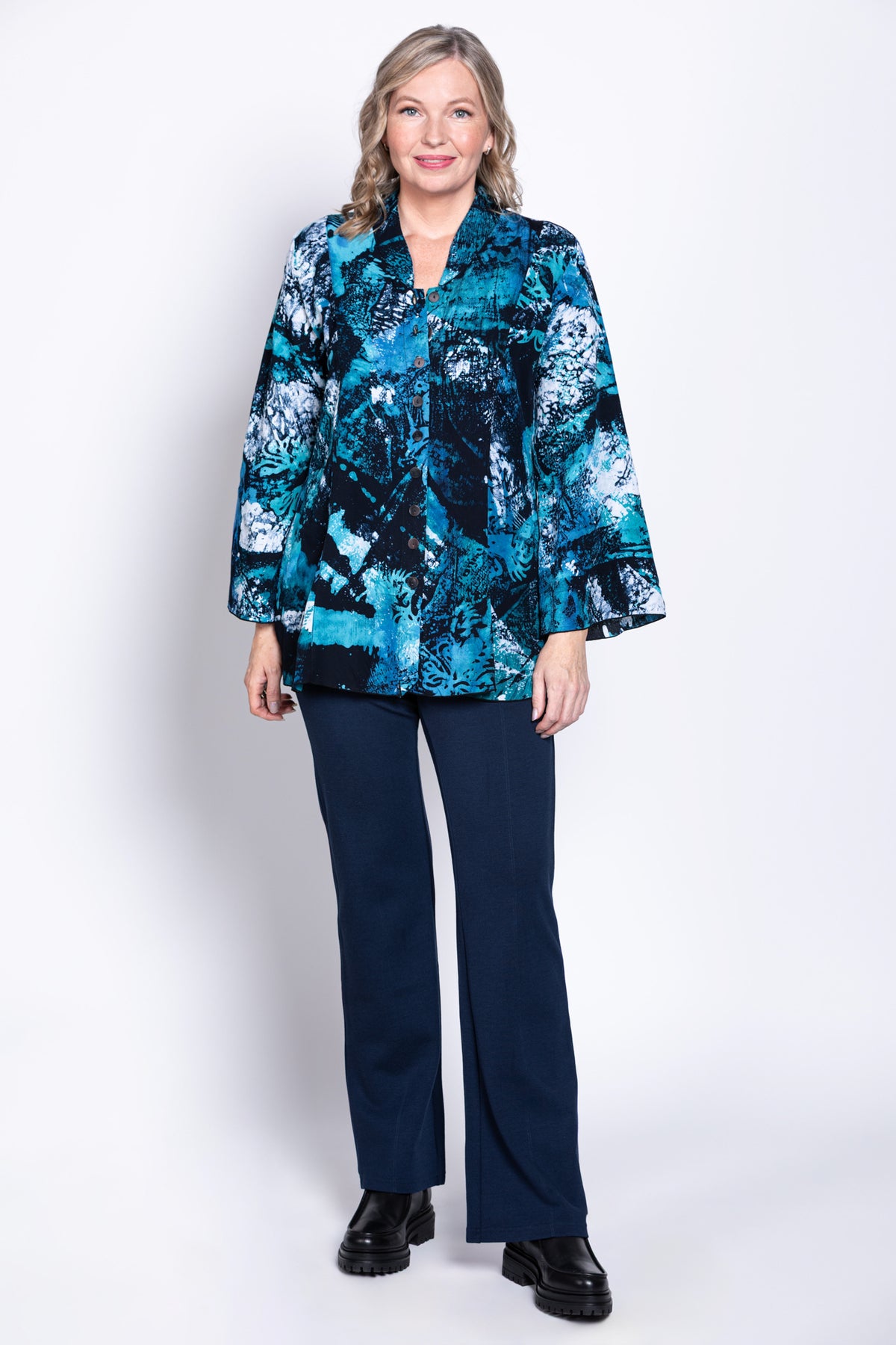 Mar 3/4 Blouse, Blue Flower