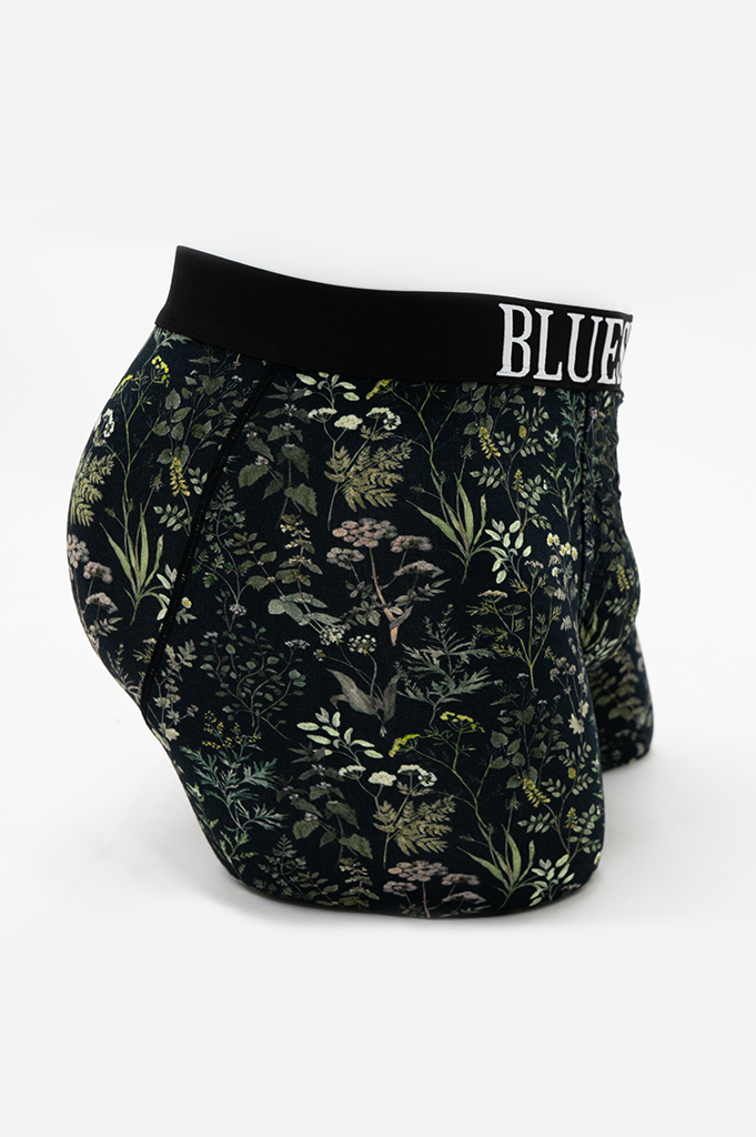 Middle Man, Khaki Herbal, Bamboo