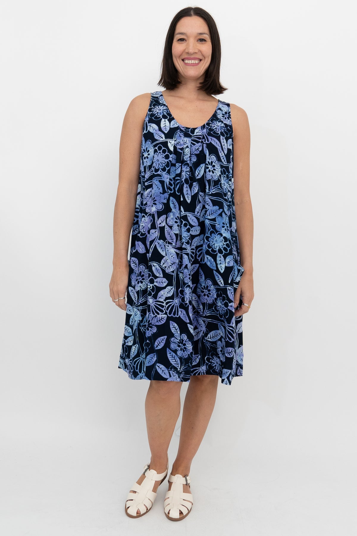 Peachy Dress, Lav Intro