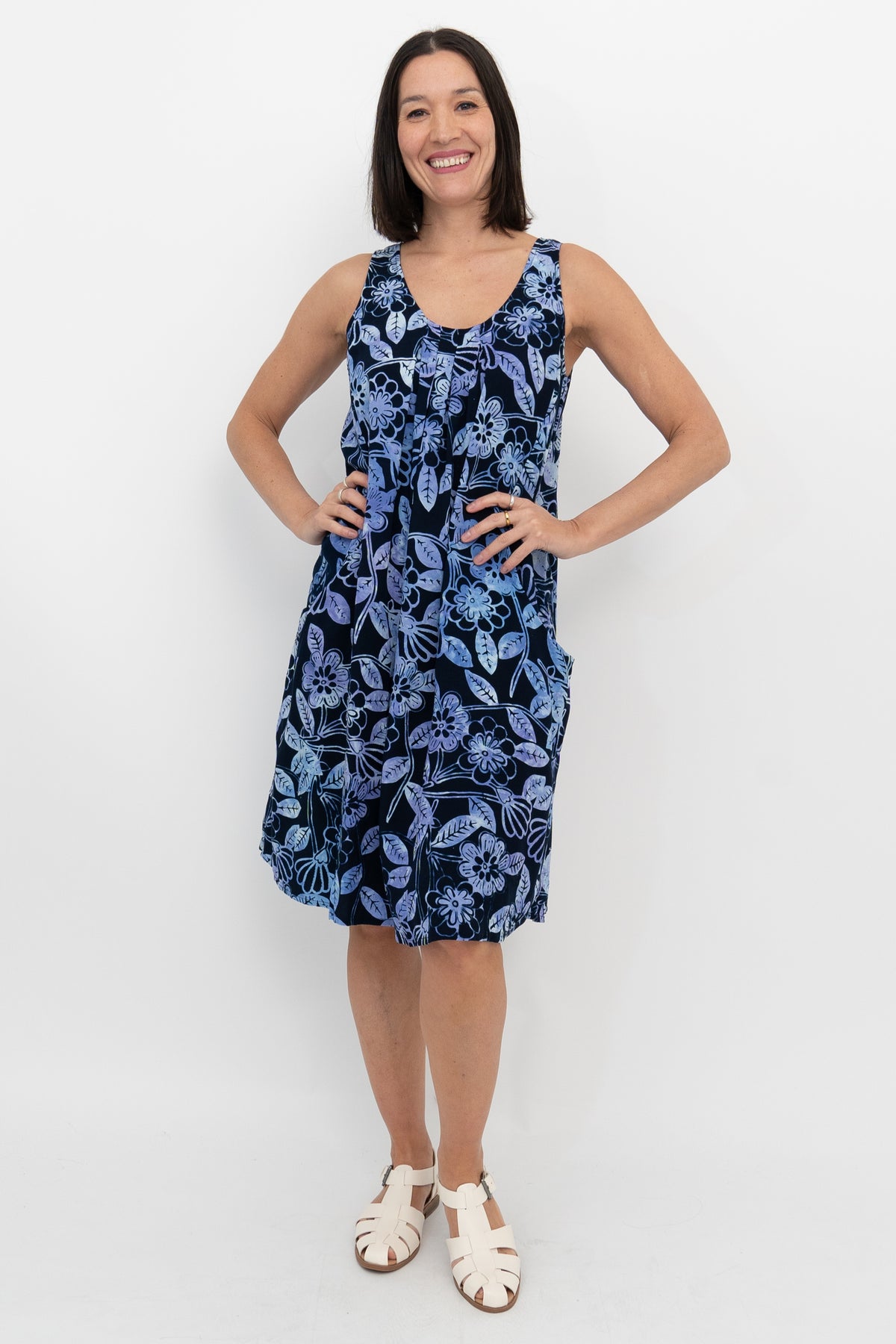 Peachy Dress, Lav Intro