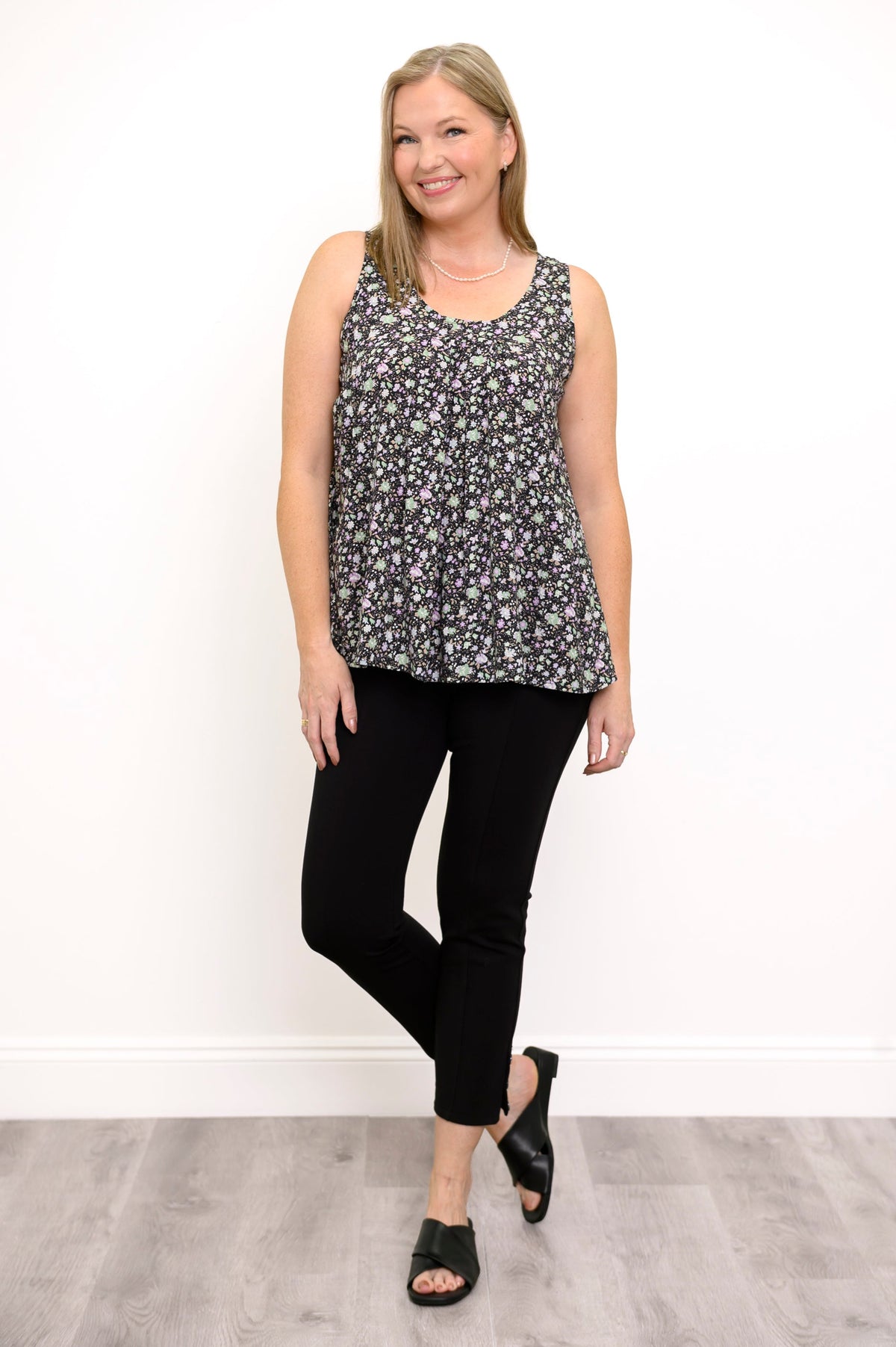 Peachy Tank, Dark Wildflower