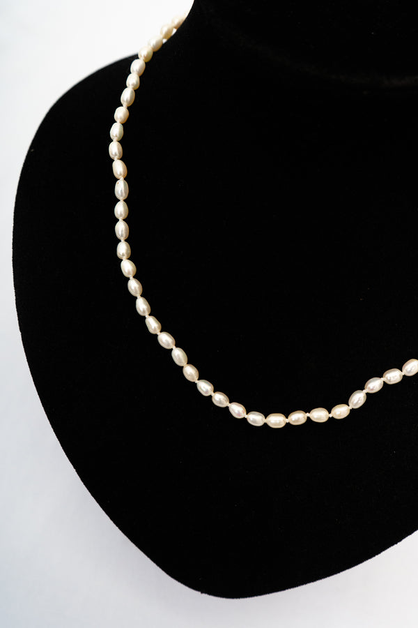 White Pearl Necklace