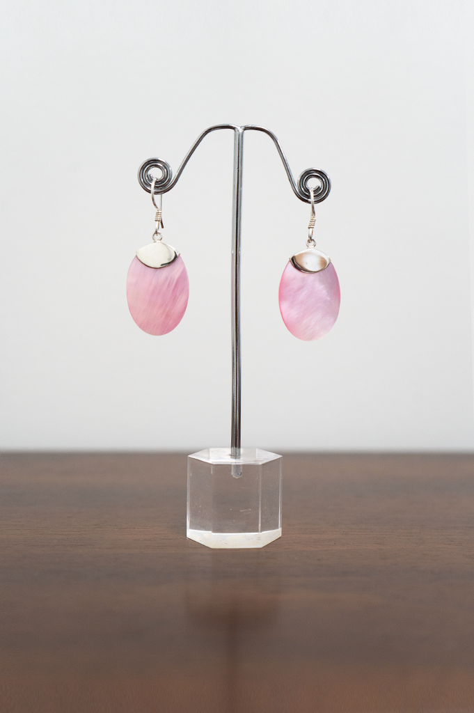 Boucles d'oreilles ovales coquillage rose