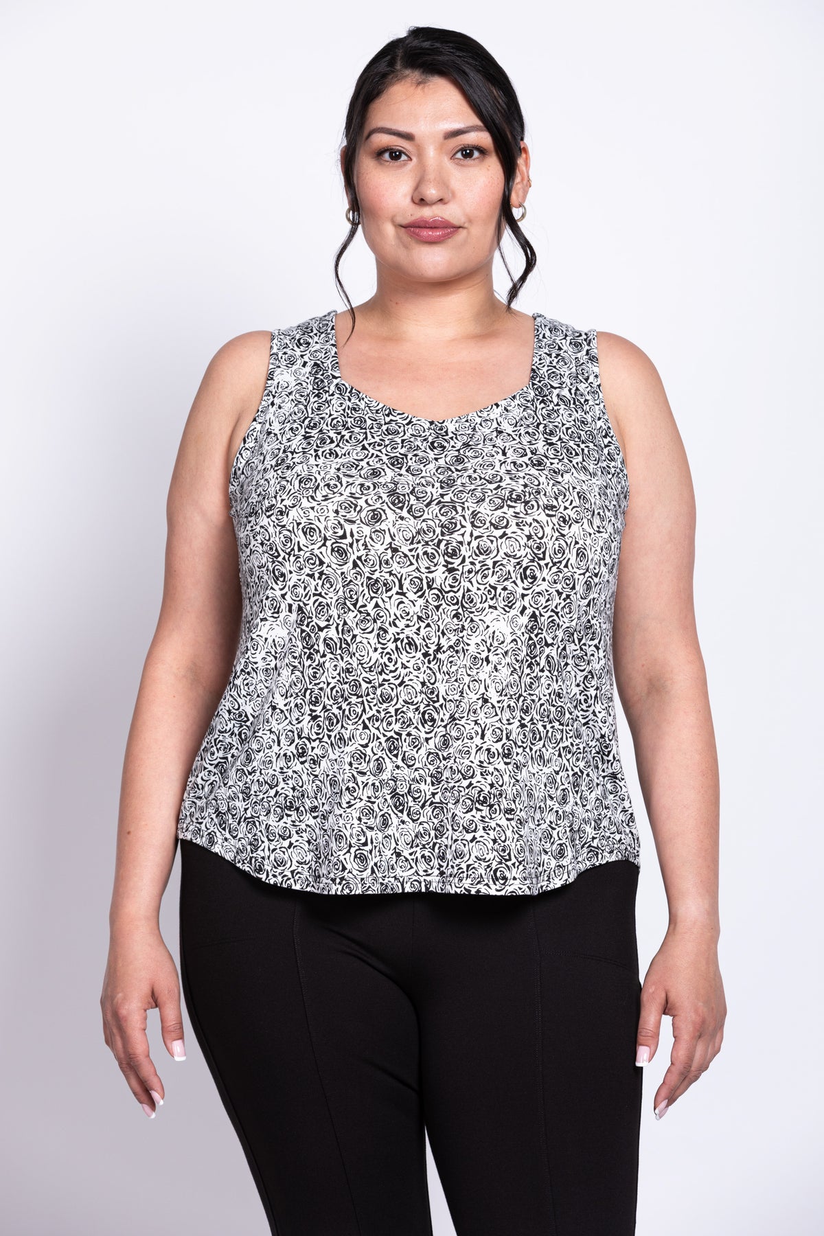 Ritzy Tank, BW Rosette, Bamboo