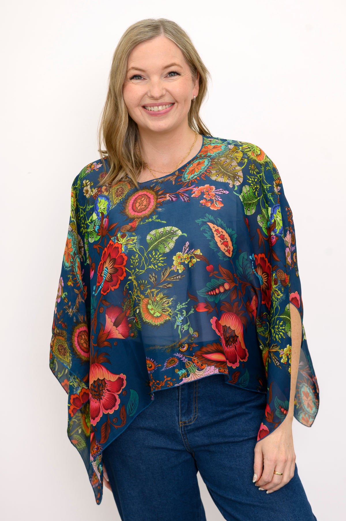 Poncho en soie
