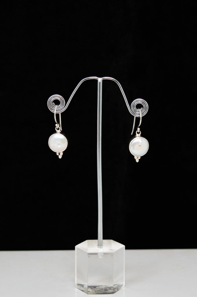 White Pearl Earrings - 0011