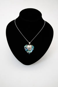 Heart Shell Necklace - 002