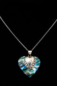 Heart Shell Necklace - 002