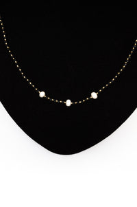 Short Necklaces - Three Pearls