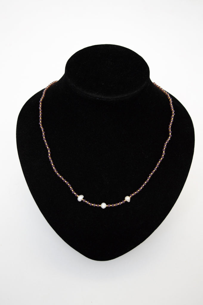 Short Necklaces - Three Pearls