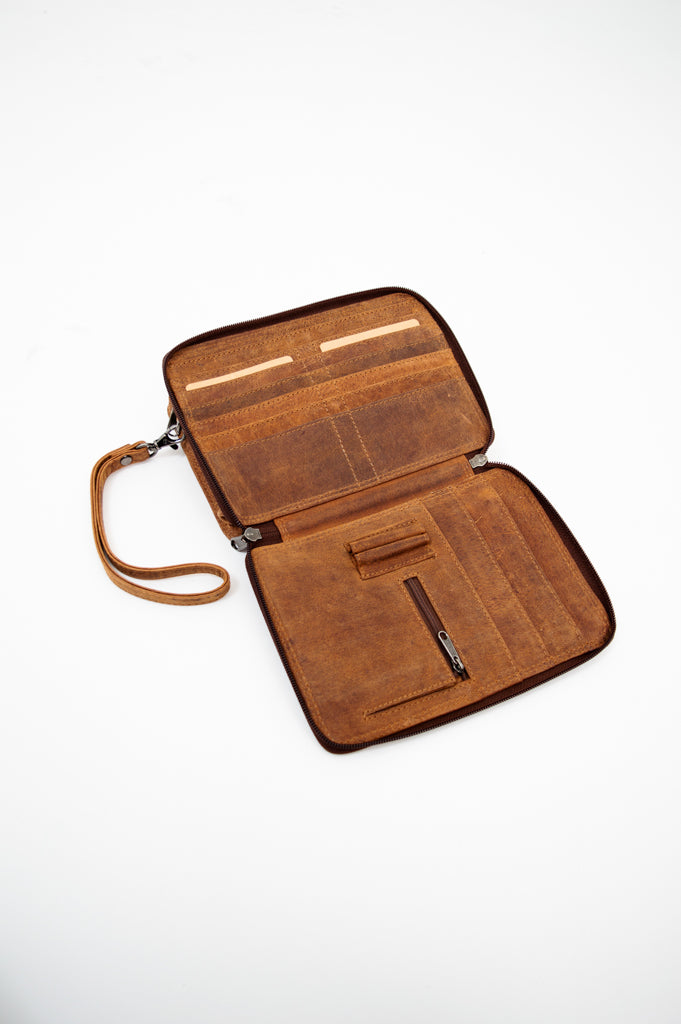 Adrian Klis 2323 Organizer, Buffalo Leather