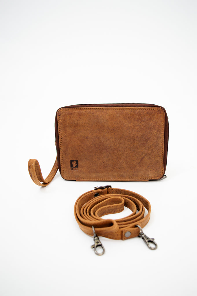 Adrian Klis 2323 Organizer, Buffalo Leather