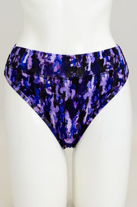 La Thong, Plum Rain, Bambou