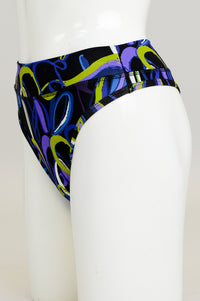 La Thong, Swiggle, Bambou