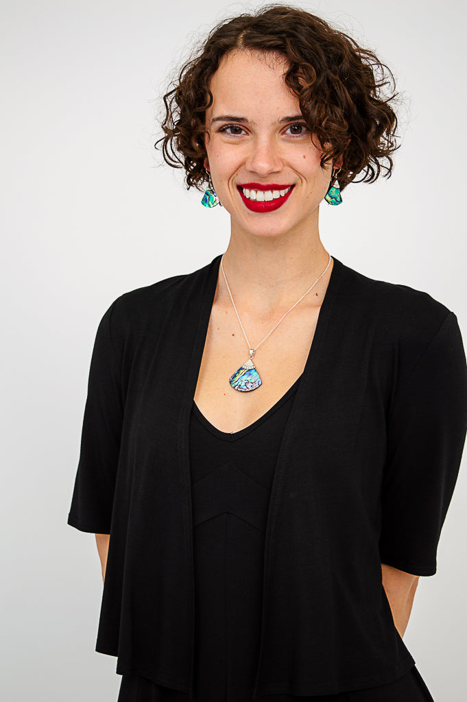 Pava Shell Pendant Necklace 707