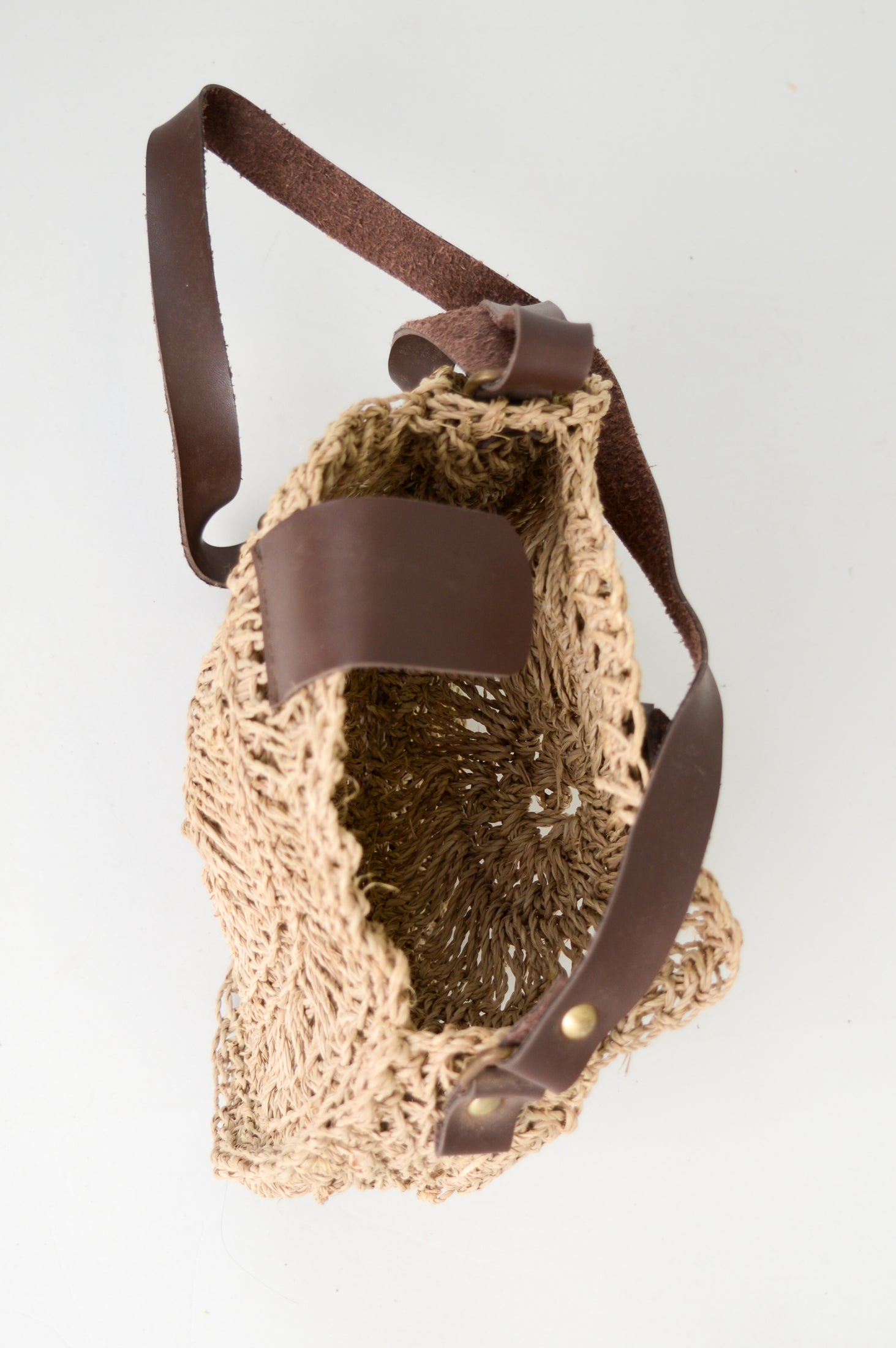 Plain Round Rattan Bag With Handle And Detachable Strap - Natural Handwoven  Beach Bag Bali | Rattan bag, Bags, Woven bag