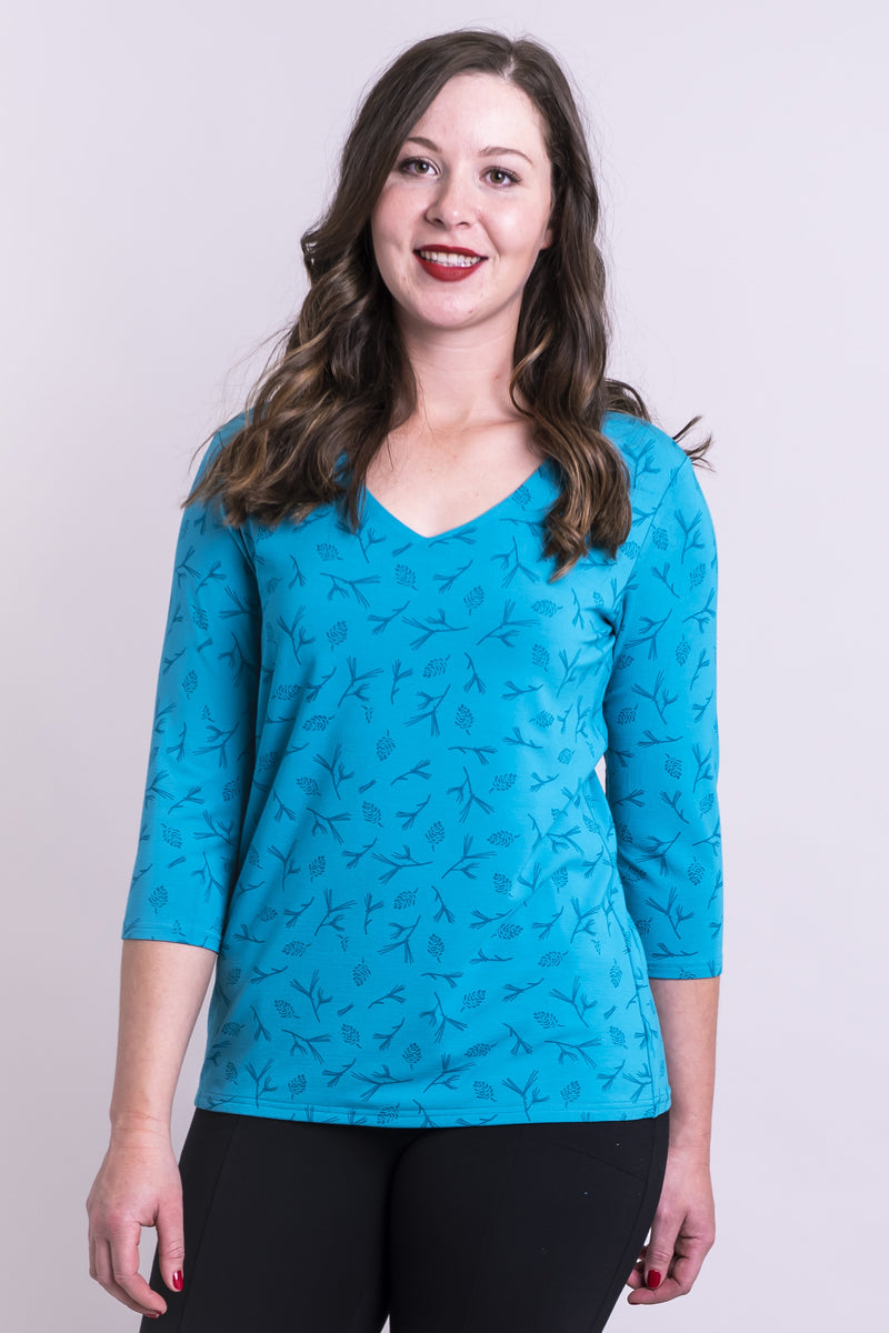 Women's blue pinecone print, casual 3/4 sleeve V-neck long-sleeve shirt, made with natural bamboo fibers.