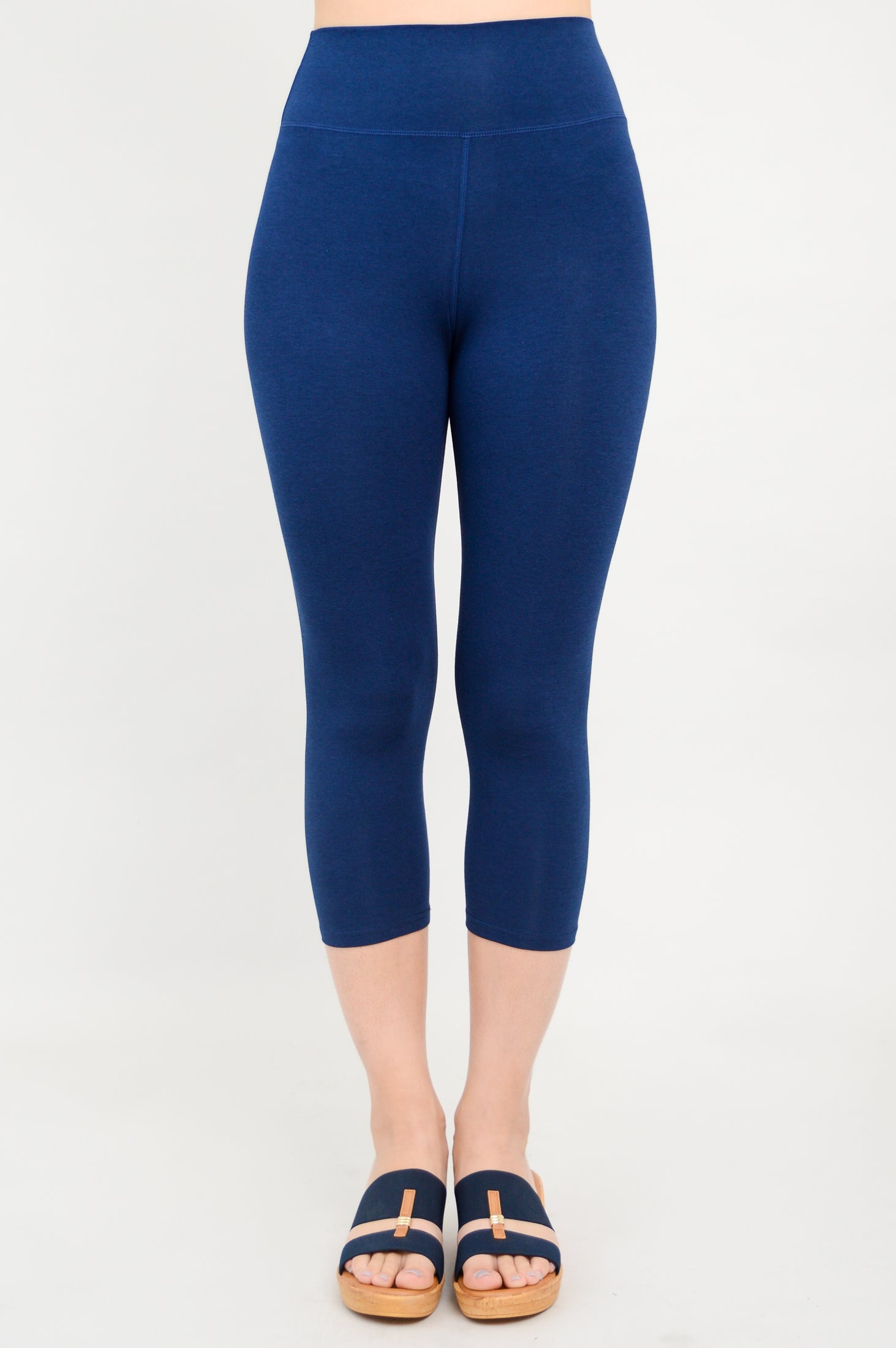 Indigo capri pants store